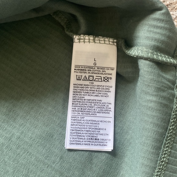 NWT Women’s Large Gap Rib Tee in Green and Pink - 2 Total - Picture 4 of 6